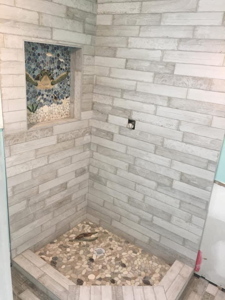 Shower tile detail with inset niche